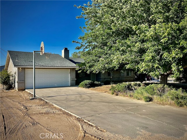 Detail Gallery Image 3 of 30 For 16240 Sycamore St, Hesperia,  CA 92345 - 3 Beds | 2 Baths