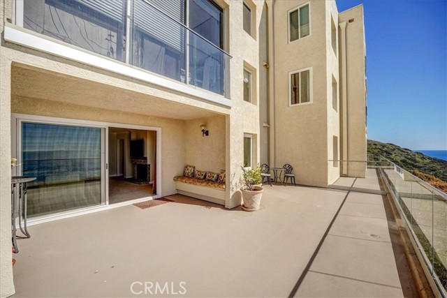 3200 La Rotonda Drive, Rancho Palos Verdes, California 90275, 2 Bedrooms Bedrooms, ,2 BathroomsBathrooms,Residential,Sold,La Rotonda,SB22049810