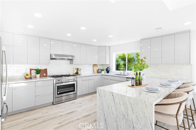 Detail Gallery Image 21 of 55 For 39 Cape Cod, Irvine,  CA 92620 - 4 Beds | 3 Baths