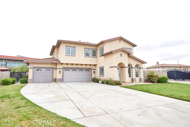 16299 Star Crest Way, Fontana, CA 92336