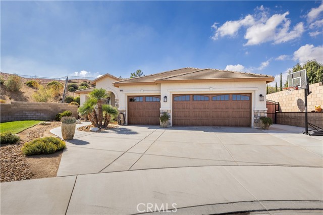 Detail Gallery Image 2 of 34 For 40015 Aliso Ct, Palmdale,  CA 93551 - 3 Beds | 2 Baths