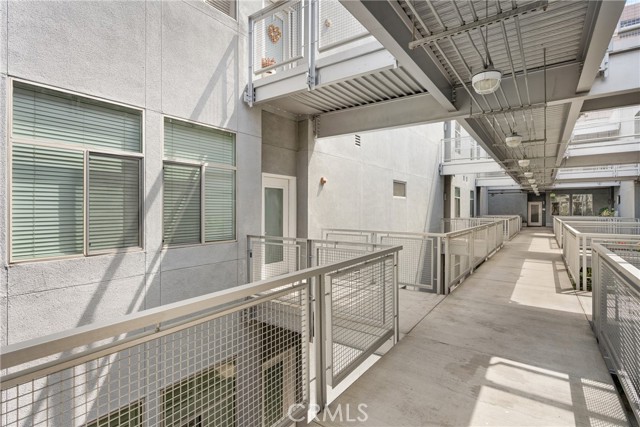 435 W Center Street Promenade, Anaheim CA: https://media.crmls.org/medias/5d748583-dca5-4254-8d52-f911af70c74e.jpg