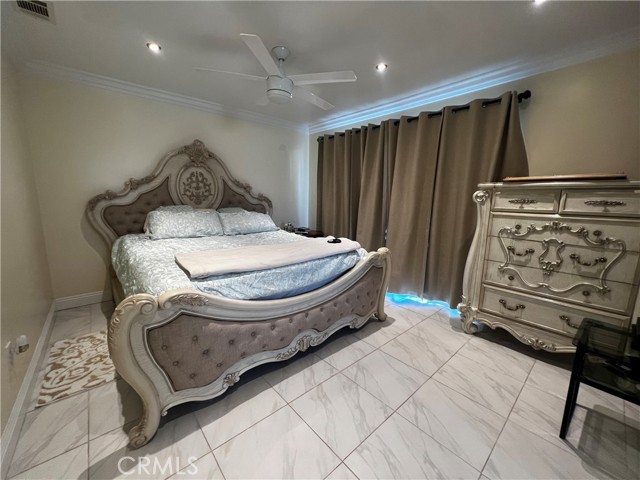 41060 158th E Street, Lake Los Angeles CA: https://media.crmls.org/medias/5d74deff-f743-4dd9-b7e5-84cf767ed4d4.jpg