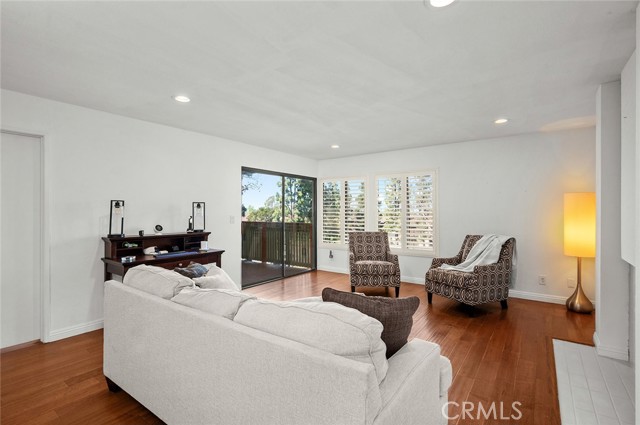 Detail Gallery Image 8 of 38 For 2512 E Willow St #104,  Signal Hill,  CA 90755 - 2 Beds | 2 Baths