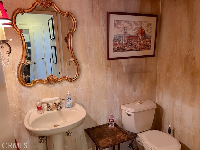 Detail Gallery Image 43 of 64 For 2323 E Hills #57,  Bakersfield,  CA 93306 - 3 Beds | 2/1 Baths