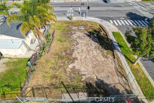 Detail Gallery Image 6 of 16 For 3314 W 5th, Santa Ana,  CA 92703 - – Beds | – Baths