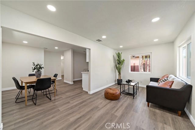 Detail Gallery Image 1 of 1 For 1161 W 19th St, San Bernardino,  CA 92411 - 3 Beds | 2 Baths