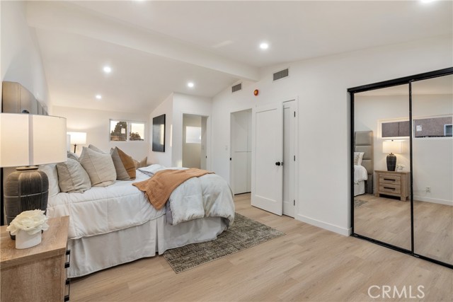 Detail Gallery Image 20 of 32 For 20110 Flallon, Lakewood,  CA 90715 - 4 Beds | 2 Baths