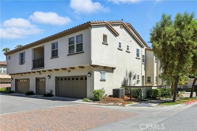 Detail Gallery Image 17 of 17 For 974 Sweetbriar Ln a,  Azusa,  CA 91702 - 3 Beds | 3 Baths