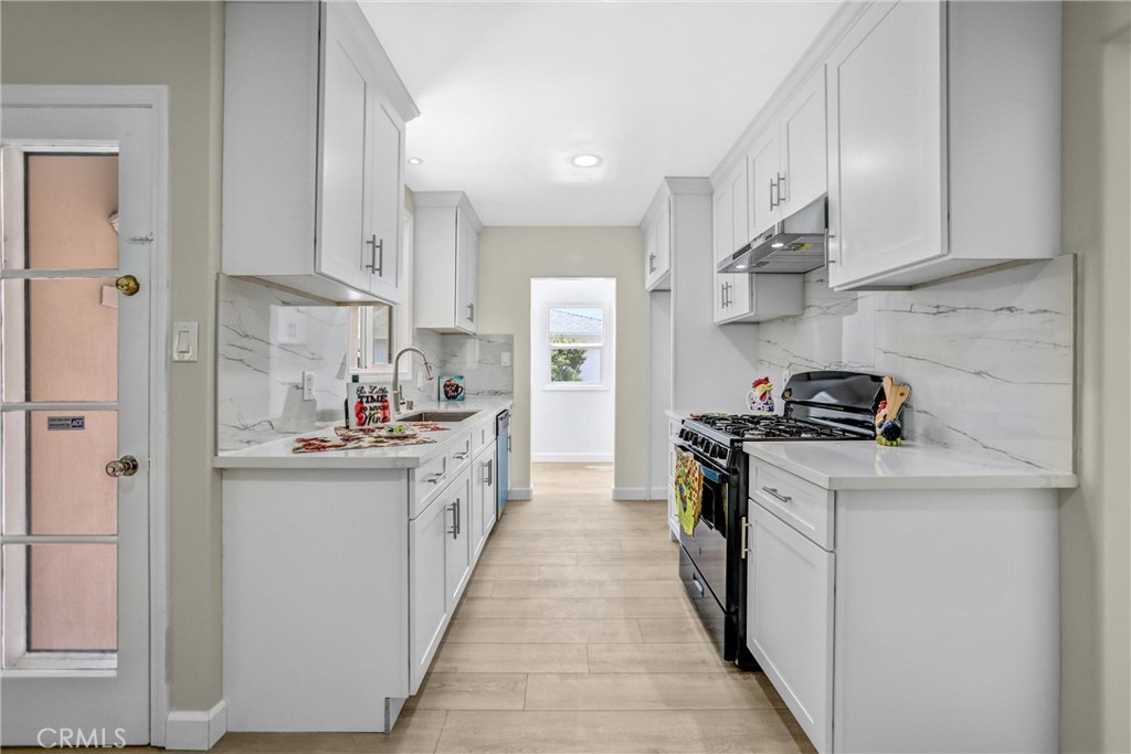 MLS #WS25103235 image #3