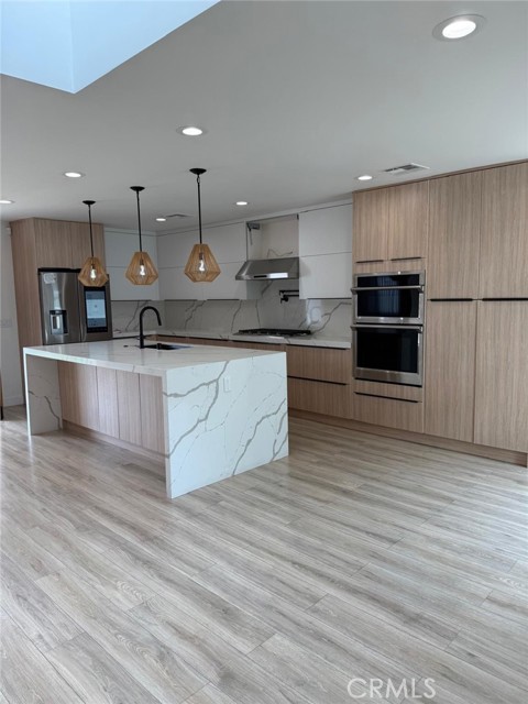 22539 Dolorosa Street, Woodland Hills CA: https://media.crmls.org/medias/5d7a1759-123f-483e-84b9-4399d7725cc6.jpg