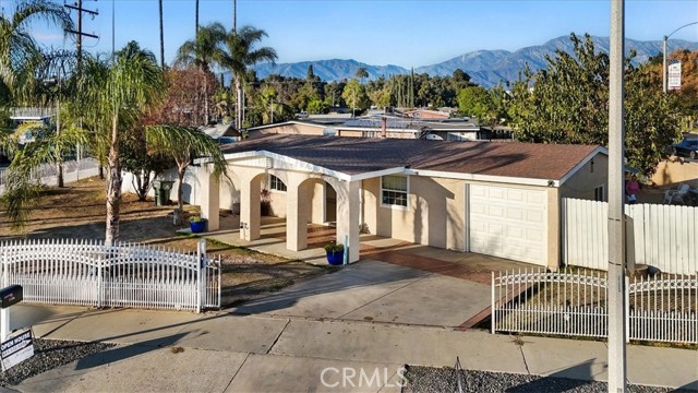 Detail Gallery Image 1 of 42 For 1106 W Flora St, Ontario,  CA 91762 - 2 Beds | 1/1 Baths