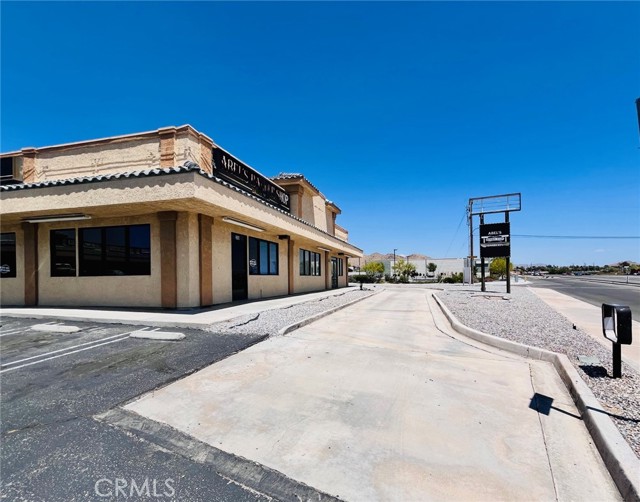  Commercial for Sale in Apple Valley, California