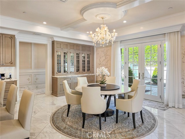 100 Palm Hill Lane, Bradbury CA: https://media.crmls.org/medias/5d7baf91-25fe-4500-a49b-08dcb8a60dae.jpg