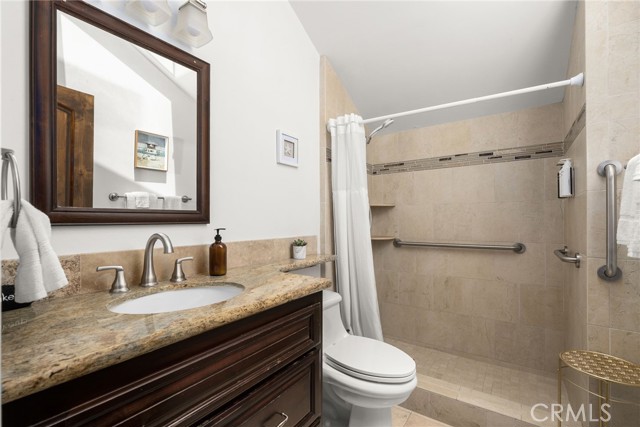 Detail Gallery Image 29 of 66 For 39625 Calle Cabernet, Temecula,  CA 92591 - 8 Beds | 6/3 Baths