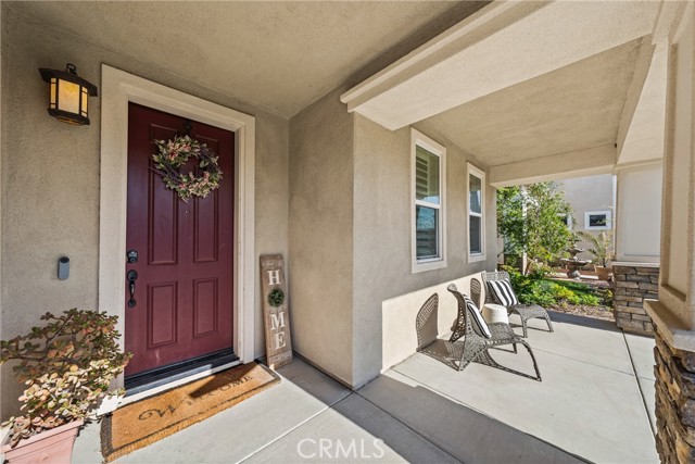 7462 Silver Saddle Court, Eastvale CA: https://media.crmls.org/medias/5d7c79a0-67c5-4804-b7bc-c0a0d35bd830.jpg