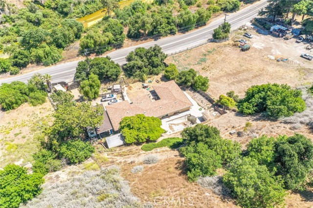 Detail Gallery Image 37 of 40 For 11415 Creek Rd, Ojai,  CA 93023 - 5 Beds | 3/1 Baths