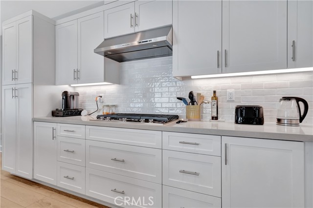10887 Carlos Street, Ventura CA: https://media.crmls.org/medias/5d7cd439-b3b5-4c79-a2c7-1a4f18afe4d7.jpg