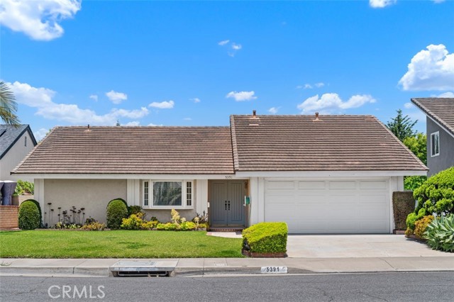 5391 Glenstone Drive, Huntington Beach CA: https://media.crmls.org/medias/5d7d2c05-a6c4-4764-b89e-ff726dc5852b.jpg