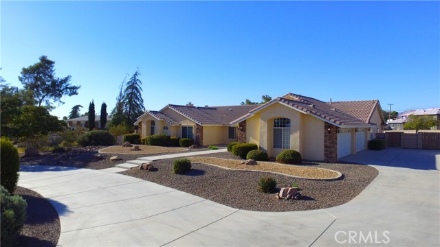 Detail Gallery Image 31 of 48 For 19640 Yanan Rd, Apple Valley,  CA 92307 - 4 Beds | 3 Baths