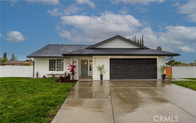 Detail Gallery Image 1 of 16 For 25557 Orangewood Ln, Hemet,  CA 92544 - 2 Beds | 2 Baths