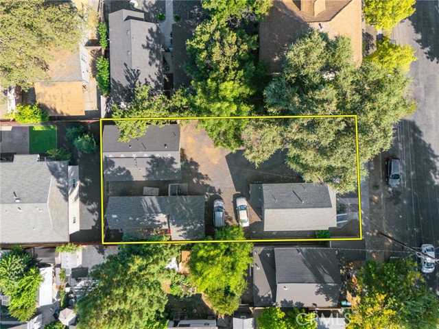 818 Chestnut Street, Chico CA: https://media.crmls.org/medias/5d7f13a1-73e5-478a-889d-7c1b60e56cb8.jpg