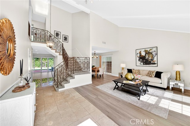 Detail Gallery Image 2 of 69 For 12525 Semora St, Cerritos,  CA 90703 - 4 Beds | 2/1 Baths