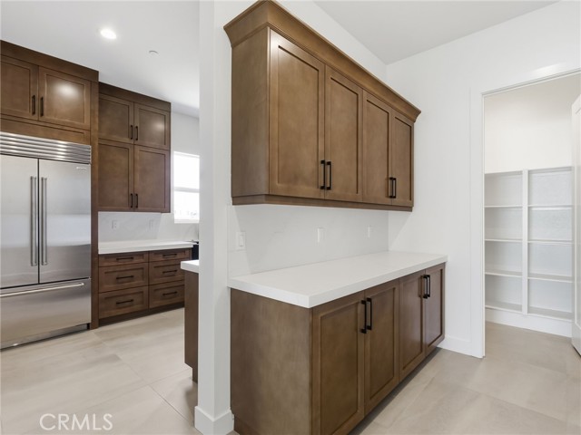 Detail Gallery Image 13 of 48 For 22849 W Seaqua Cir, Chatsworth,  CA 91311 - 6 Beds | 6/1 Baths