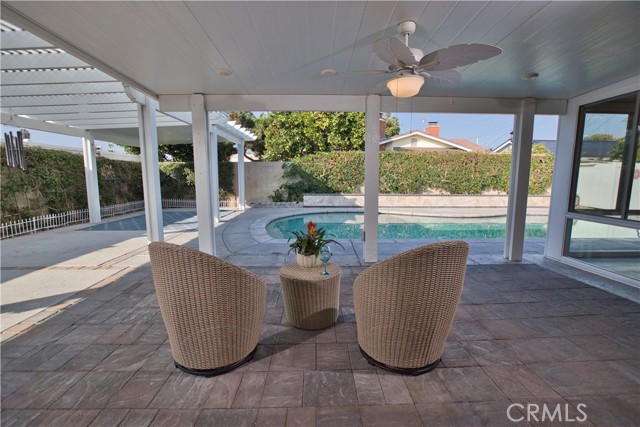 Detail Gallery Image 39 of 55 For 6091 Dundee Dr, Huntington Beach,  CA 92647 - 3 Beds | 2 Baths