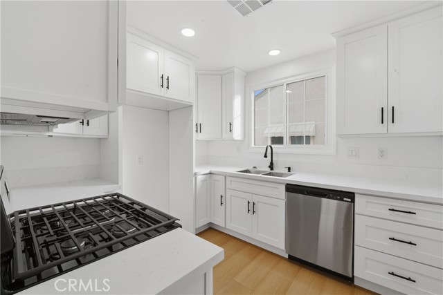 Image 13 of 39 For 2917 Del Amo