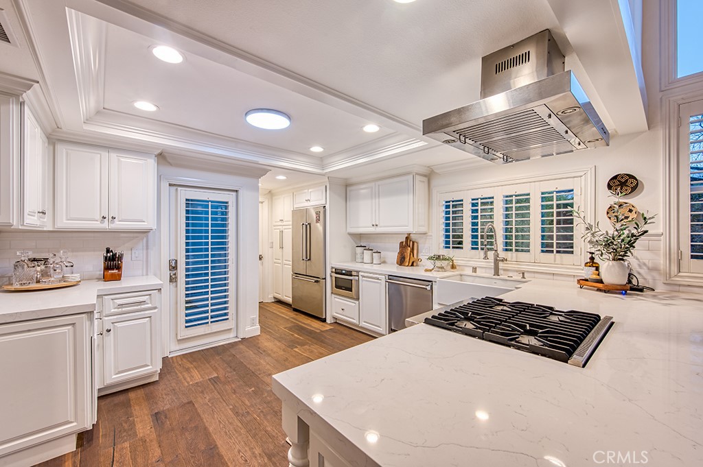 MLS #OC25266917 image #5