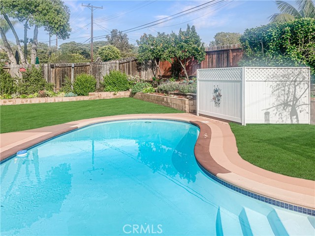 230 Santa Barbara Shores Drive, Goleta CA: https://media.crmls.org/medias/5d81c12d-ad95-4dc6-9ffd-7afceaa3ff36.jpg