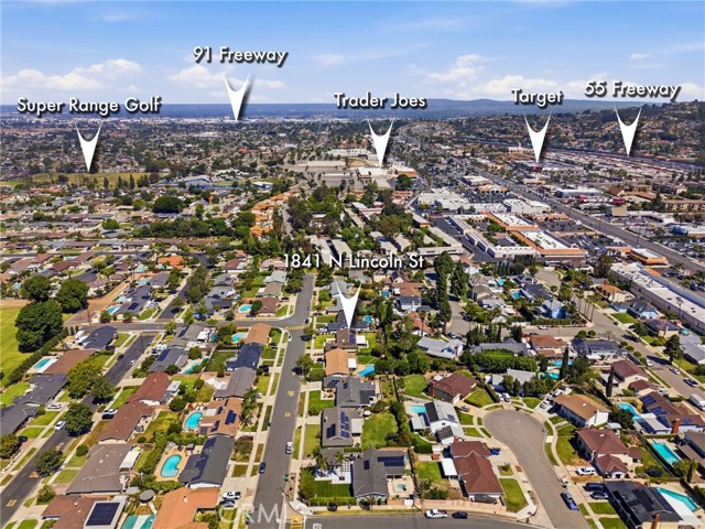 Detail Gallery Image 5 of 50 For 1841 N Lincoln, Orange,  CA 92865 - 5 Beds | 3 Baths