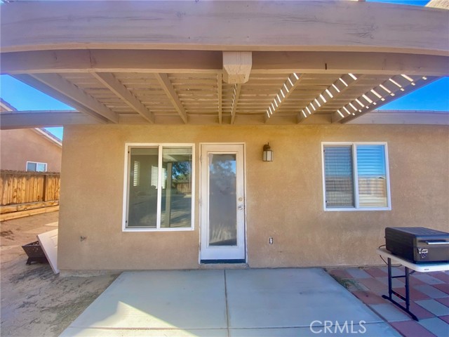 Detail Gallery Image 6 of 16 For 5169 Split Rock Ave, Twentynine Palms,  CA 92277 - 4 Beds | 2 Baths