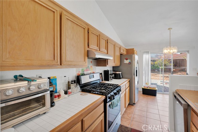 11117 Villa, Adelanto CA: https://media.crmls.org/medias/5d825c34-274c-4d2e-961a-520ebf1b9293.jpg