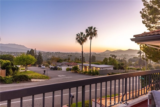 Detail Gallery Image 33 of 50 For 2044 Calle Yucca, Thousand Oaks,  CA 91360 - 4 Beds | 4 Baths