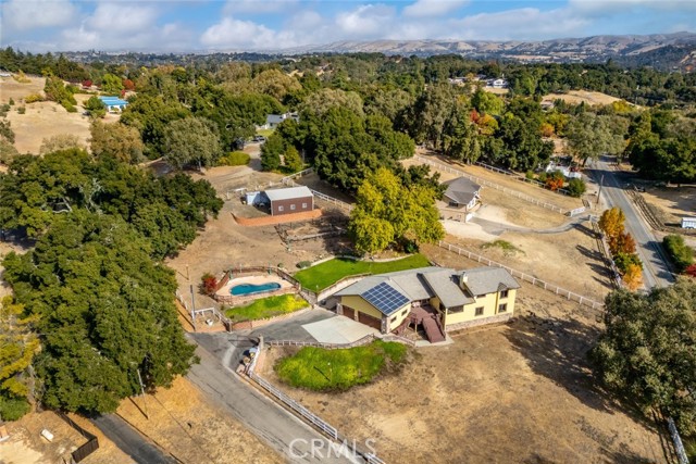 Detail Gallery Image 1 of 60 For 9170 Santa Lucia Road, Atascadero,  CA 93422 - 3 Beds | 2/1 Baths