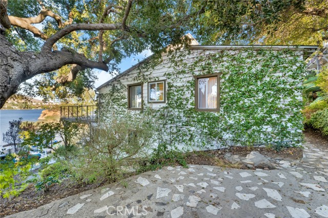 160 Lower Lake Road photo 3
