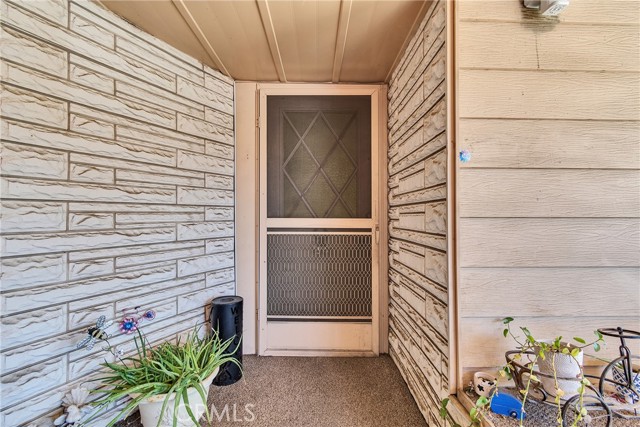 Detail Gallery Image 8 of 36 For 24414 University Ave #13,  Loma Linda,  CA 92354 - 3 Beds | 2 Baths