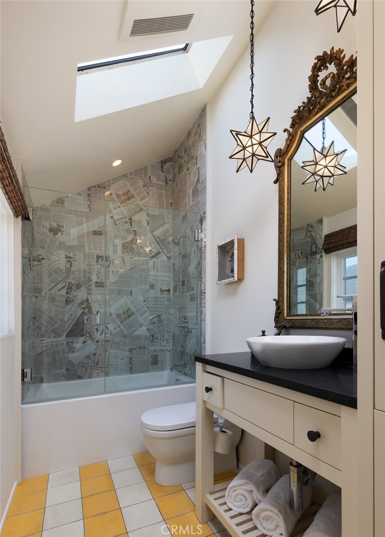 MLS #OC25127533 img 39