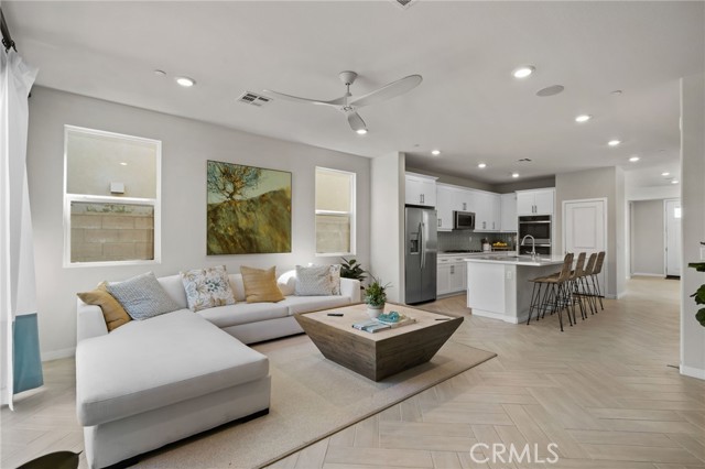 Detail Gallery Image 14 of 33 For 2571 E Pheasant Way, Ontario,  CA 91761 - 4 Beds | 2/1 Baths