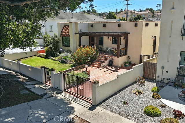 1215 S Patton Avenue, San Pedro CA: https://media.crmls.org/medias/5d8aab83-31b4-4b50-9116-afc832e4b6bd.jpg