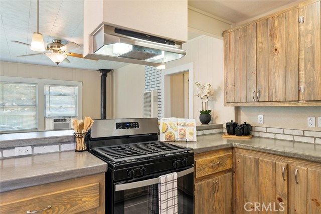 Detail Gallery Image 10 of 28 For 2780 Center St, Oroville,  CA 95966 - 2 Beds | 1 Baths