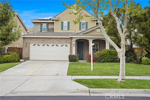 15848 Snowy Peak Ln, Fontana, CA 92336