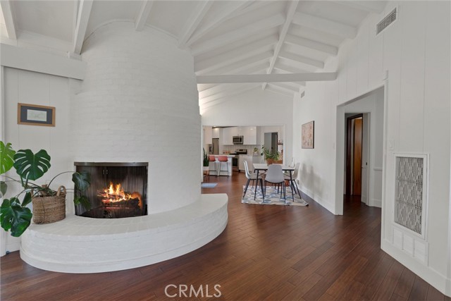 Detail Gallery Image 9 of 46 For 2528 French St, Santa Ana,  CA 92706 - 3 Beds | 3 Baths