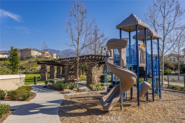 Detail Gallery Image 12 of 15 For 420 Coyote, Lake Forest,  CA 92610 - 2 Beds | 2/1 Baths