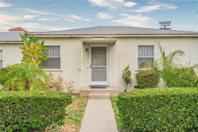 705 E California Avenue, Glendale CA: https://media.crmls.org/medias/5d8f28b8-4b7c-4e49-90ff-b24b21431175.jpg