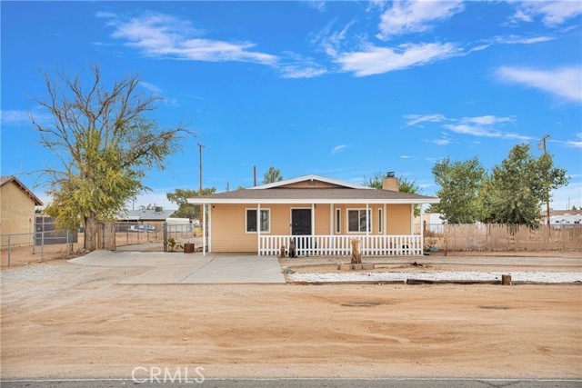 Detail Gallery Image 31 of 40 For 10590 Navajo Rd, Apple Valley,  CA 92308 - 3 Beds | 2 Baths