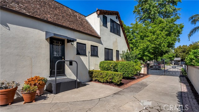 Detail Gallery Image 66 of 69 For 2042 N Ross St, Santa Ana,  CA 92706 - 3 Beds | 2/1 Baths