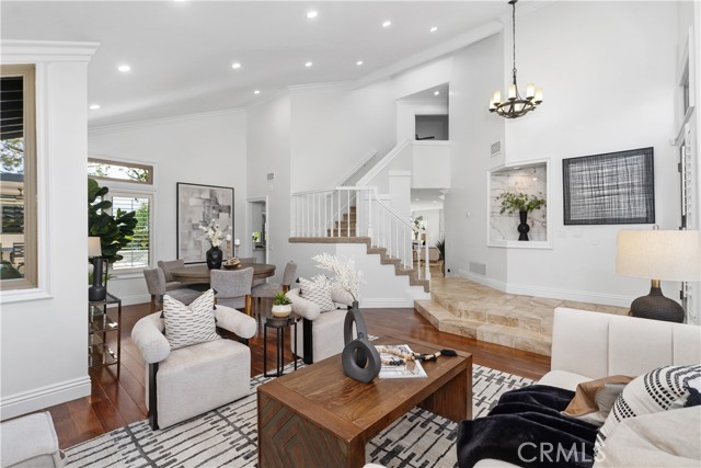 Detail Gallery Image 5 of 42 For 28372 La Falda, Laguna Niguel,  CA 92677 - 4 Beds | 3 Baths